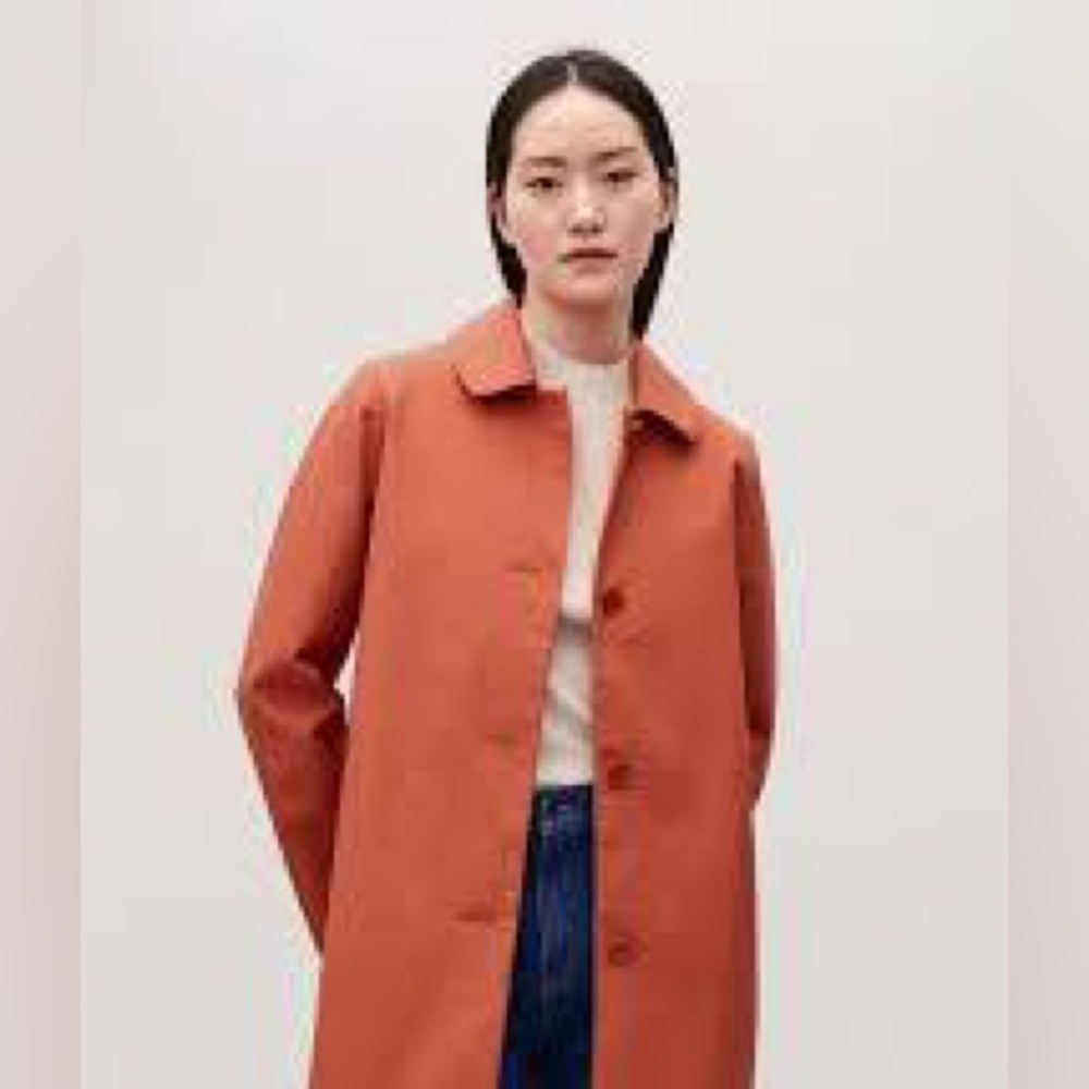 Women's Orange Rounded Collar Coat - Almost new ( only wear a few times)